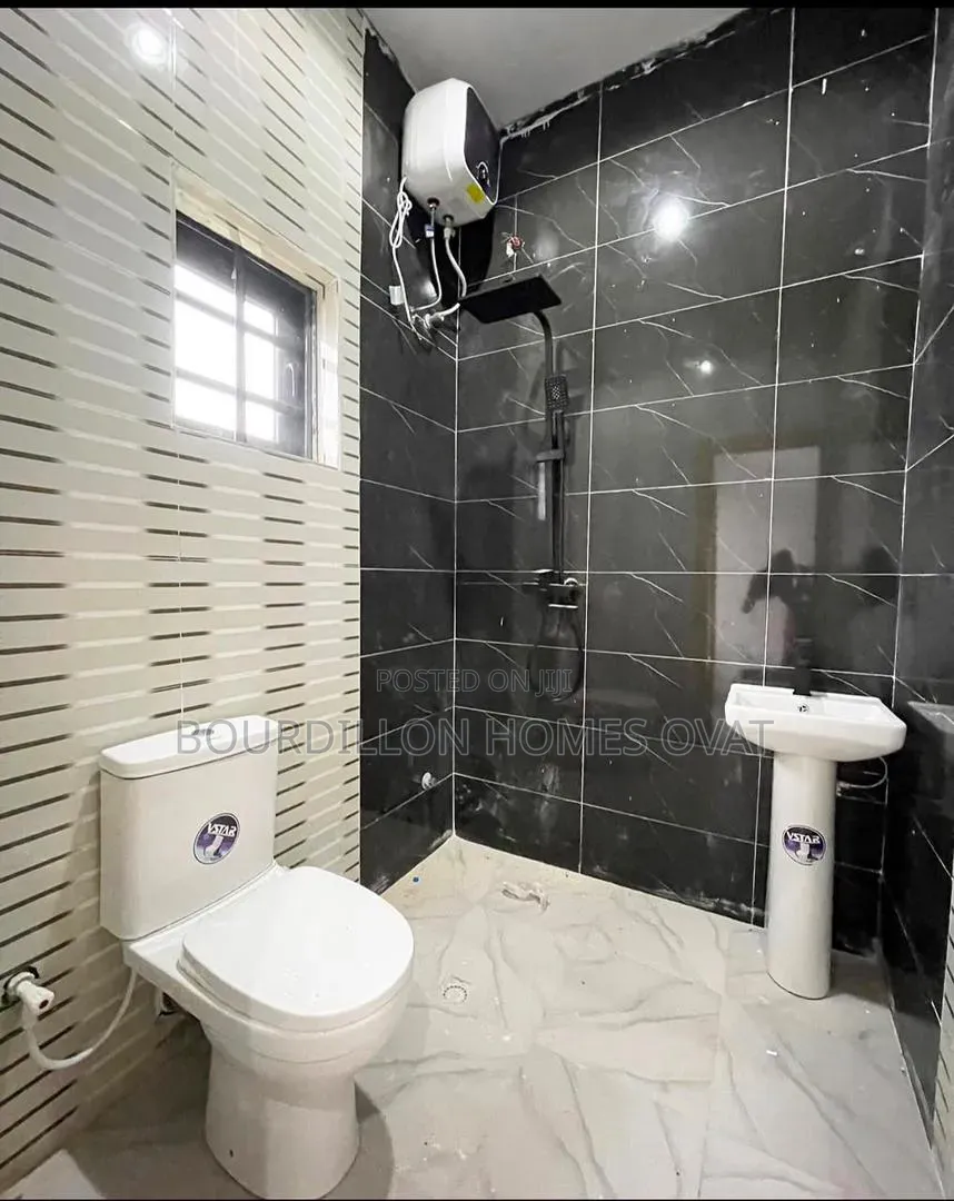 4bdrm Duplex in Orchid Lekki Lagos for sale