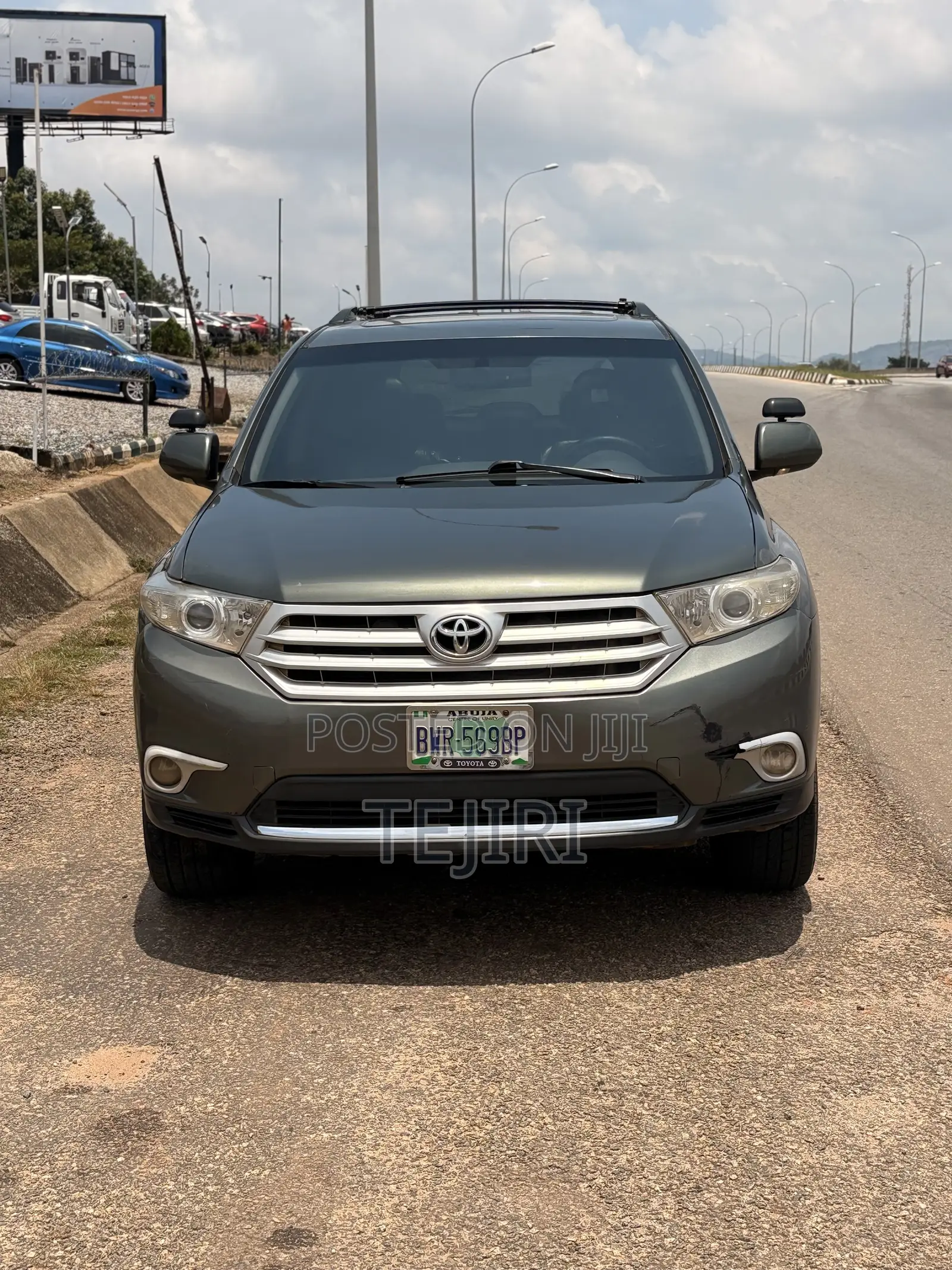 Toyota Highlander Limited 3.5l 4WD 2013 Green