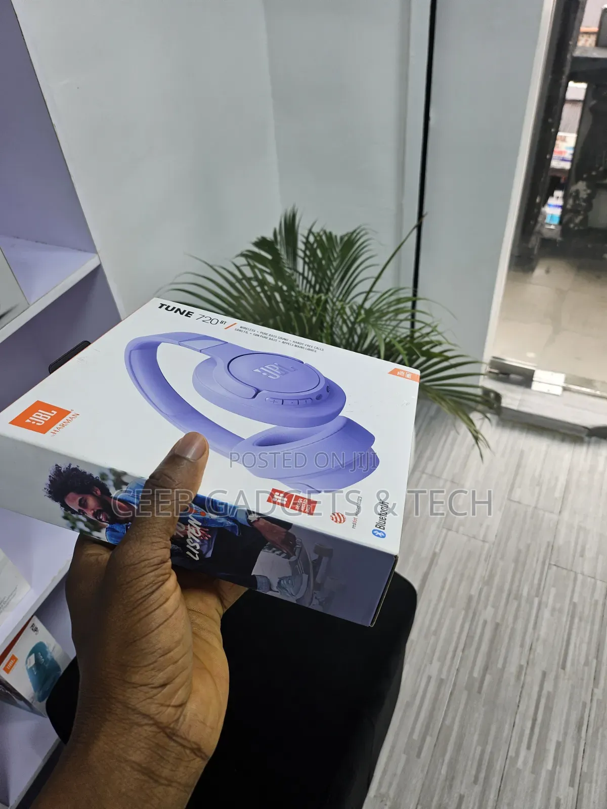 New JBL Tune 720 Bt