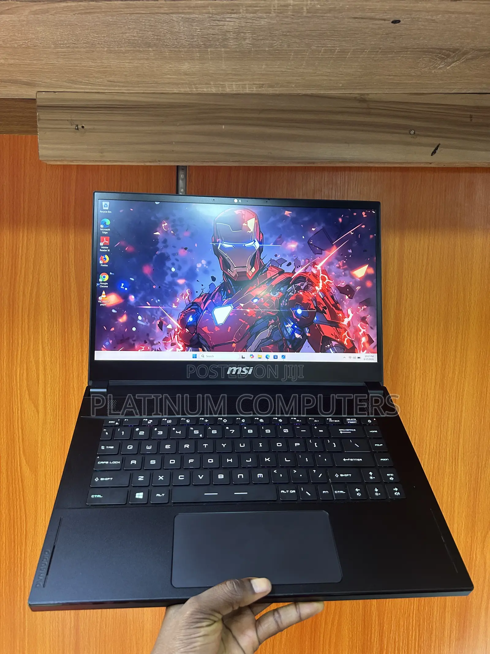Laptop MSI GS66 Stealth 10UE 16GB Intel Core i7 SSD 1T