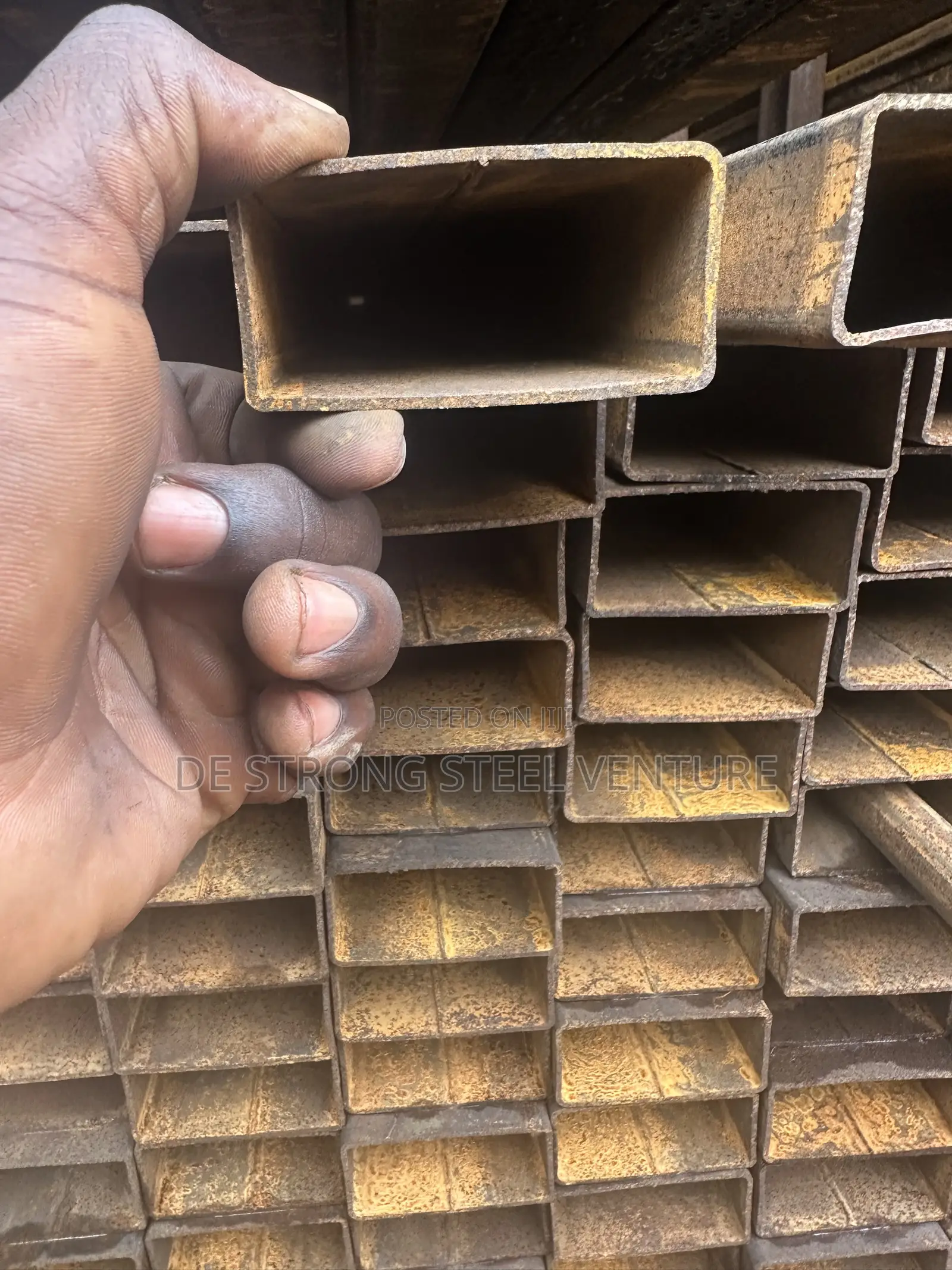 3 X 1 1/2 X 2mm Sq Pipe