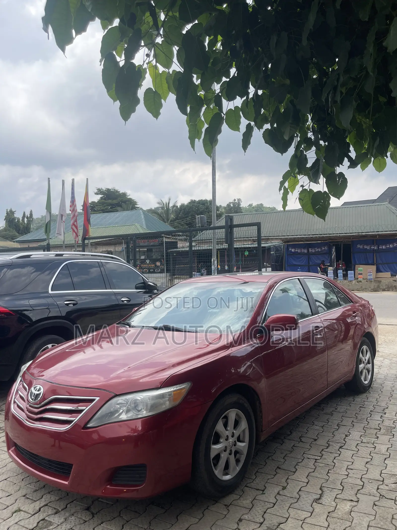 Toyota Camry LE 4dr Sedan (2.5L 4cyl 6A) 2011 Red
