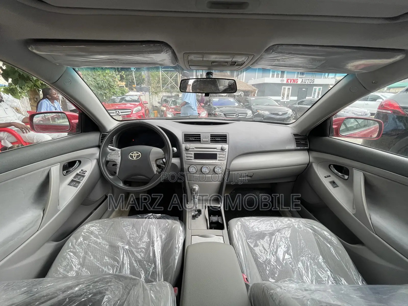 Toyota Camry LE 4dr Sedan (2.5L 4cyl 6A) 2011 Red