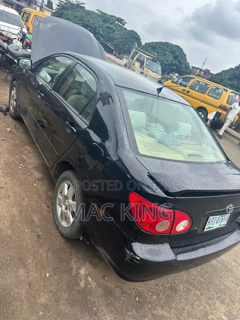 Toyota Corolla 2006 Black