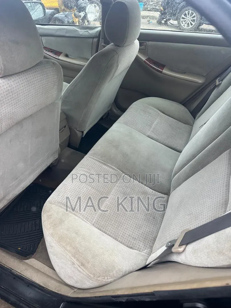 Toyota Corolla 2006 Black