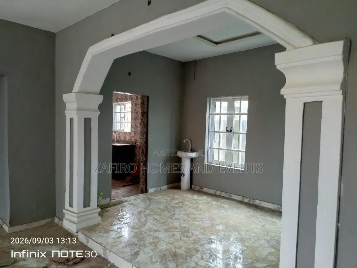 3bdrm Bungalow in Moganna Yellow Gate, Akala Express for sale