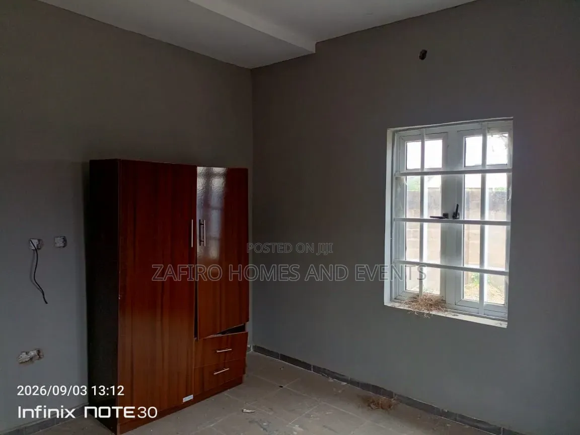 3bdrm Bungalow in Moganna Yellow Gate, Akala Express for sale