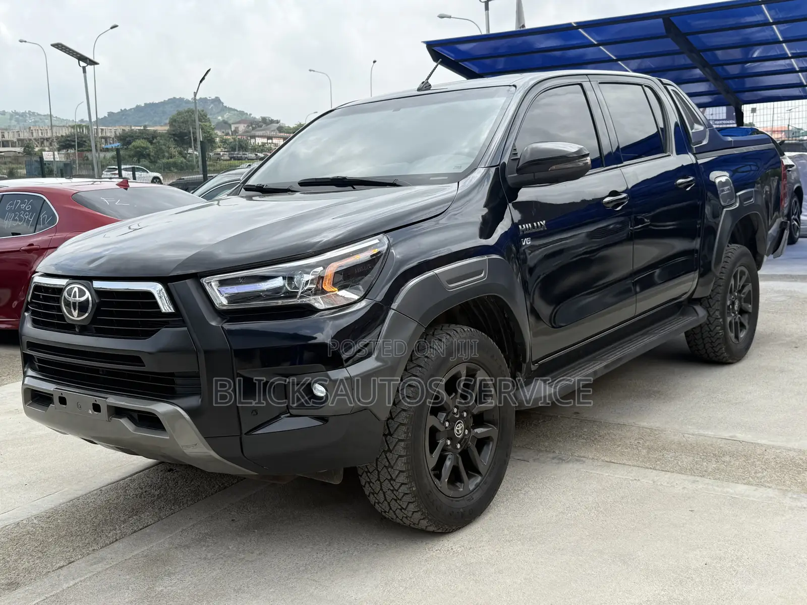 Toyota Hilux 2024 Black