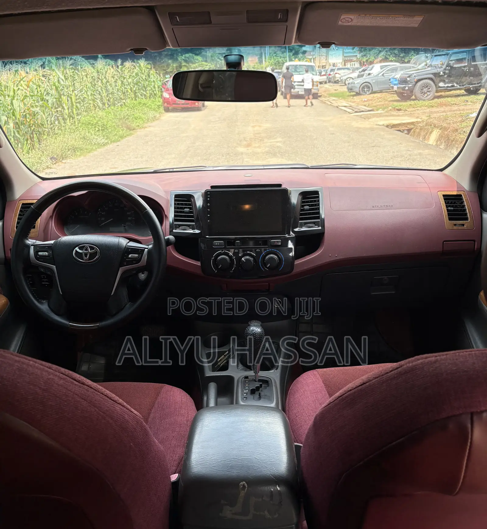 Toyota Hilux 2014 Burgundy