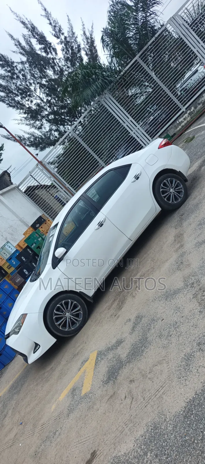 Toyota Corolla 2017 White