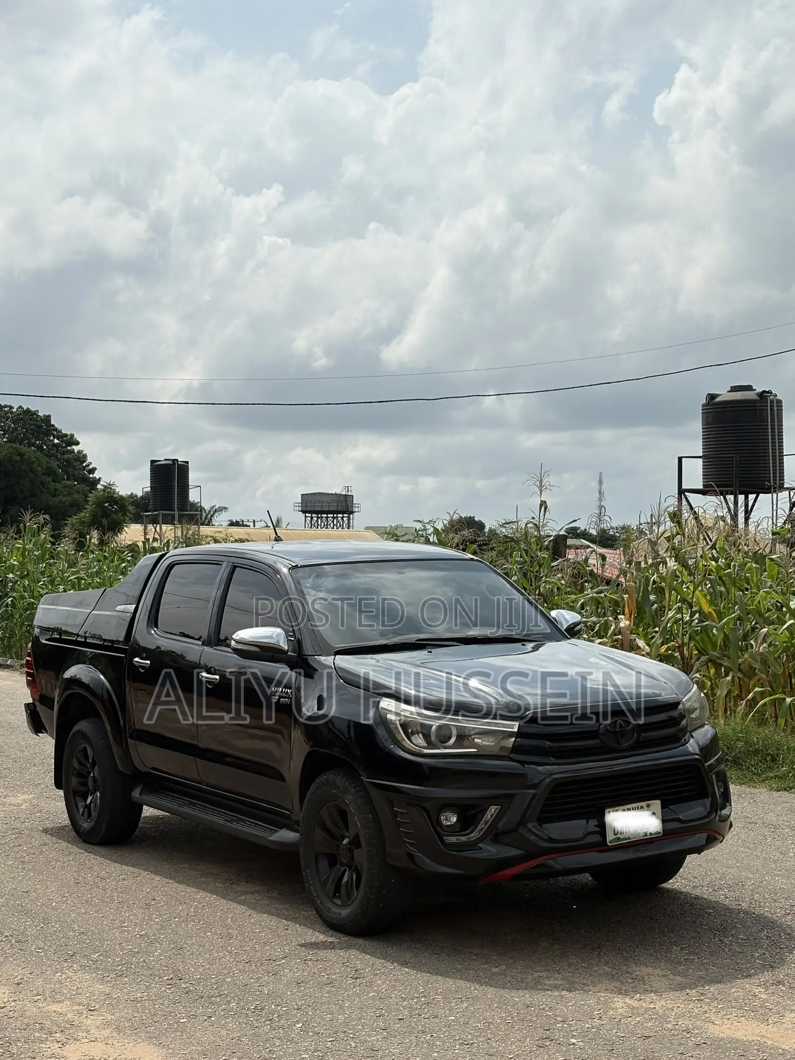 Toyota Hilux 2014 Black