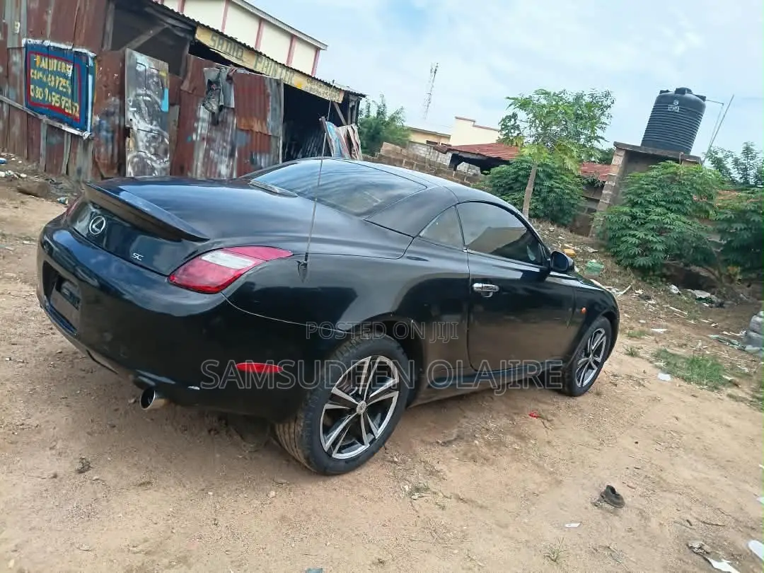 Lexus SC 430 2009 Black