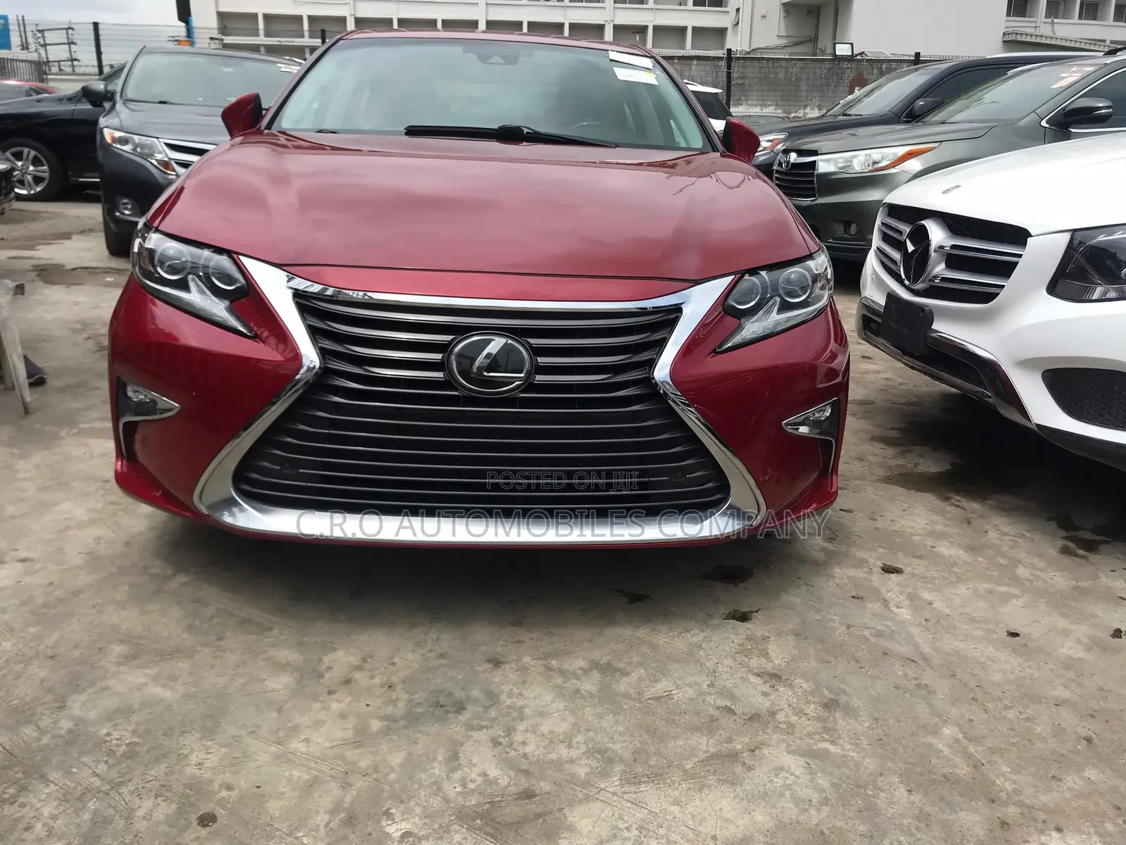 Lexus ES 350 FWD 2017 Red