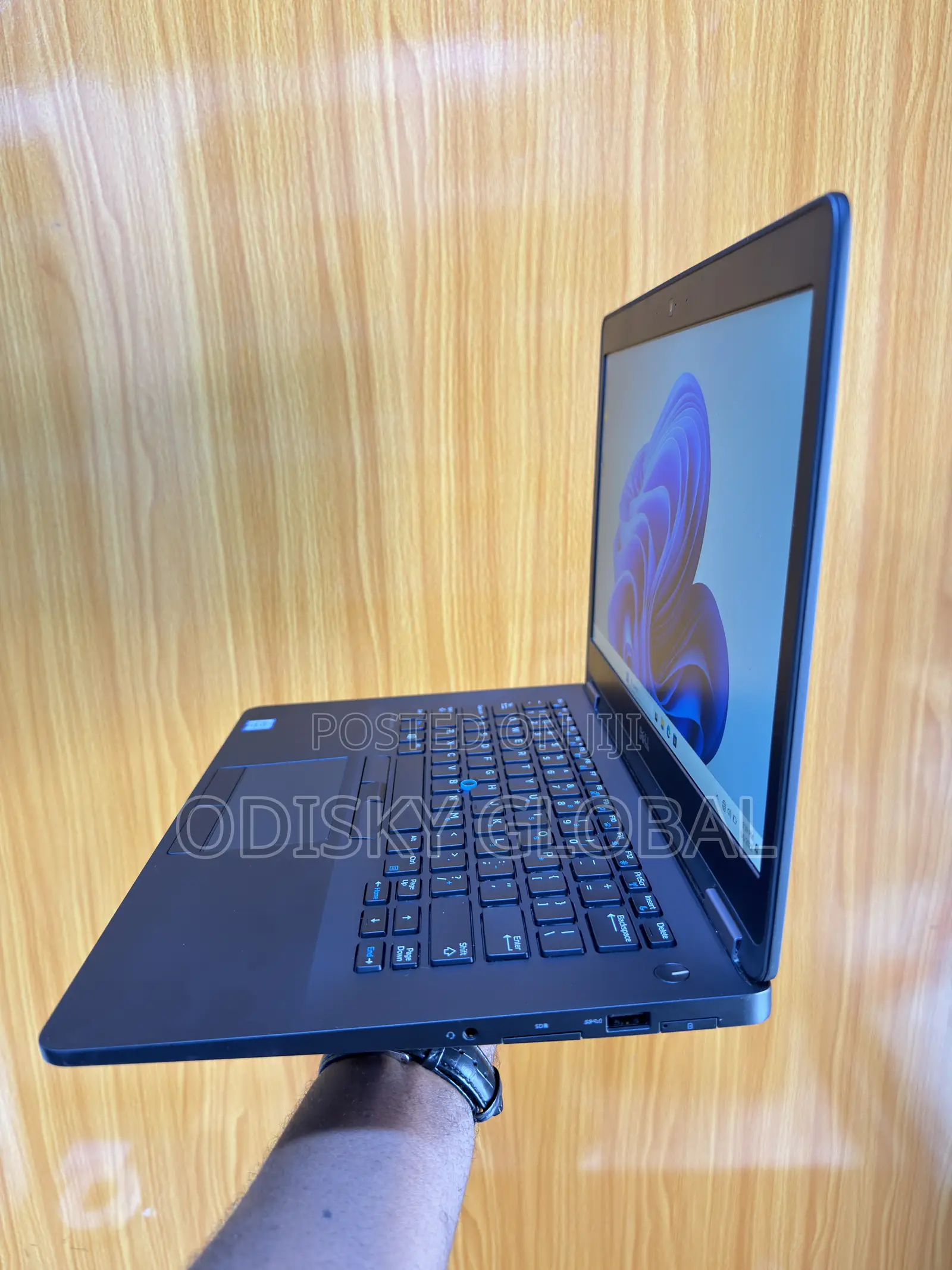 Laptop Dell Latitude E7470 8GB Intel Core i5 SSD 128GB