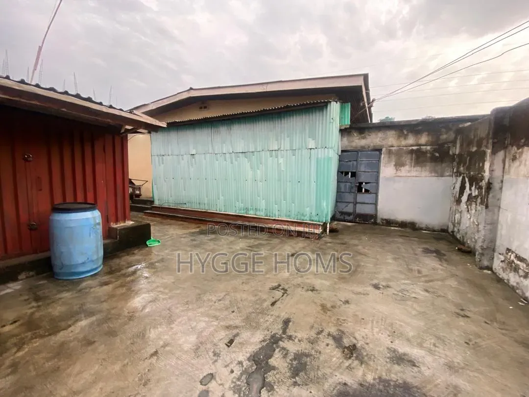 770sqm Land Mixed Use Development With Bungalow