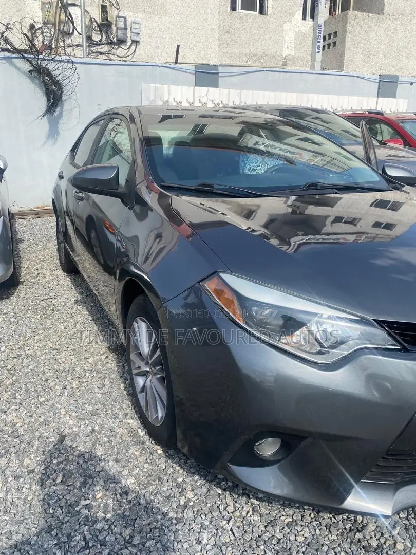 Toyota Corolla LE 4dr Sedan (1.8L 4cyl CVT) 2014 Blue