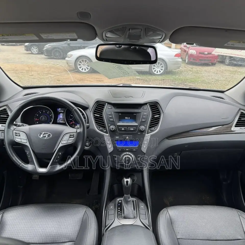 Hyundai Santa Fe 2014 White