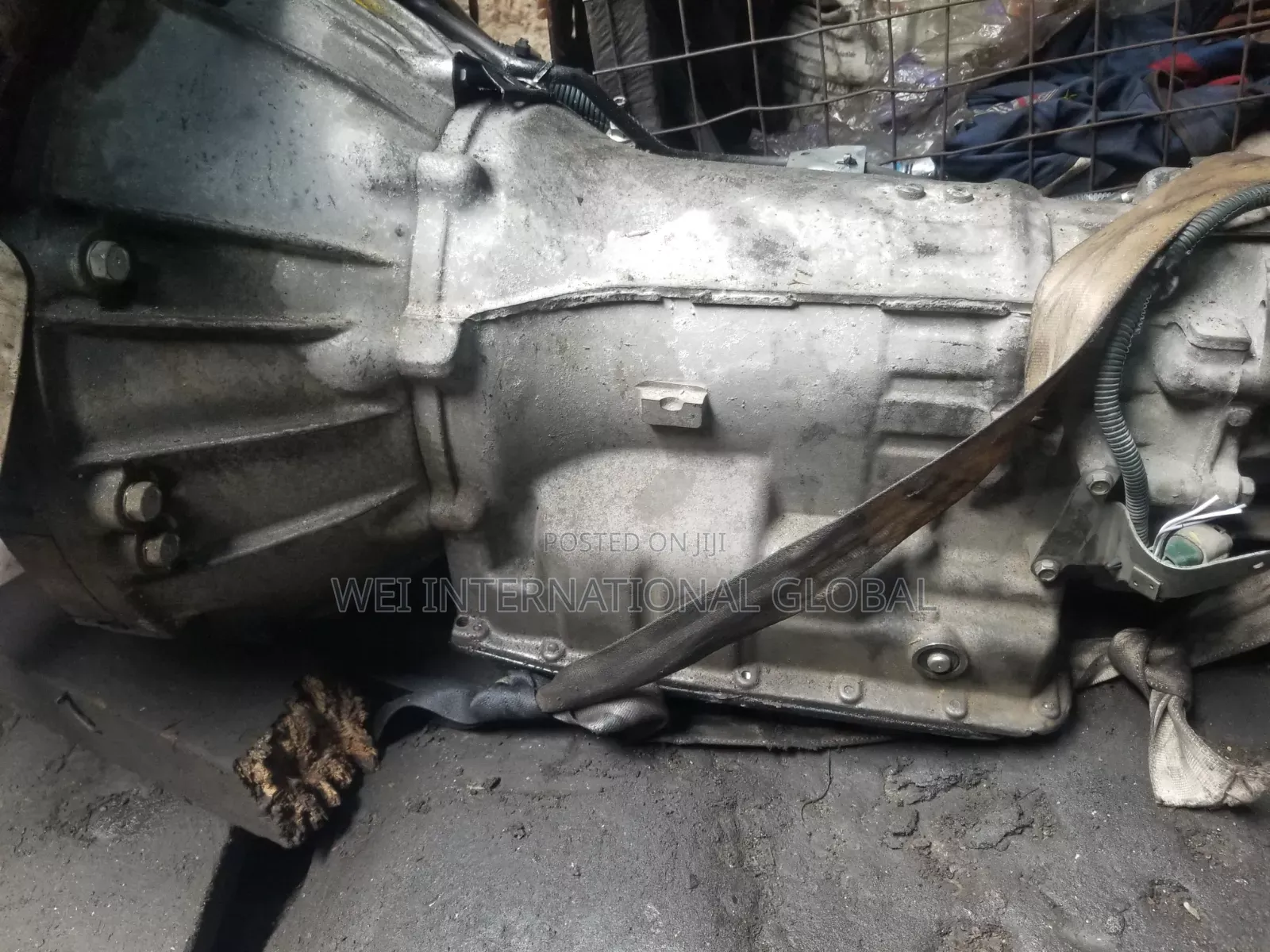 Nissan Pathfinder 2 Wheel Drive 2004\5