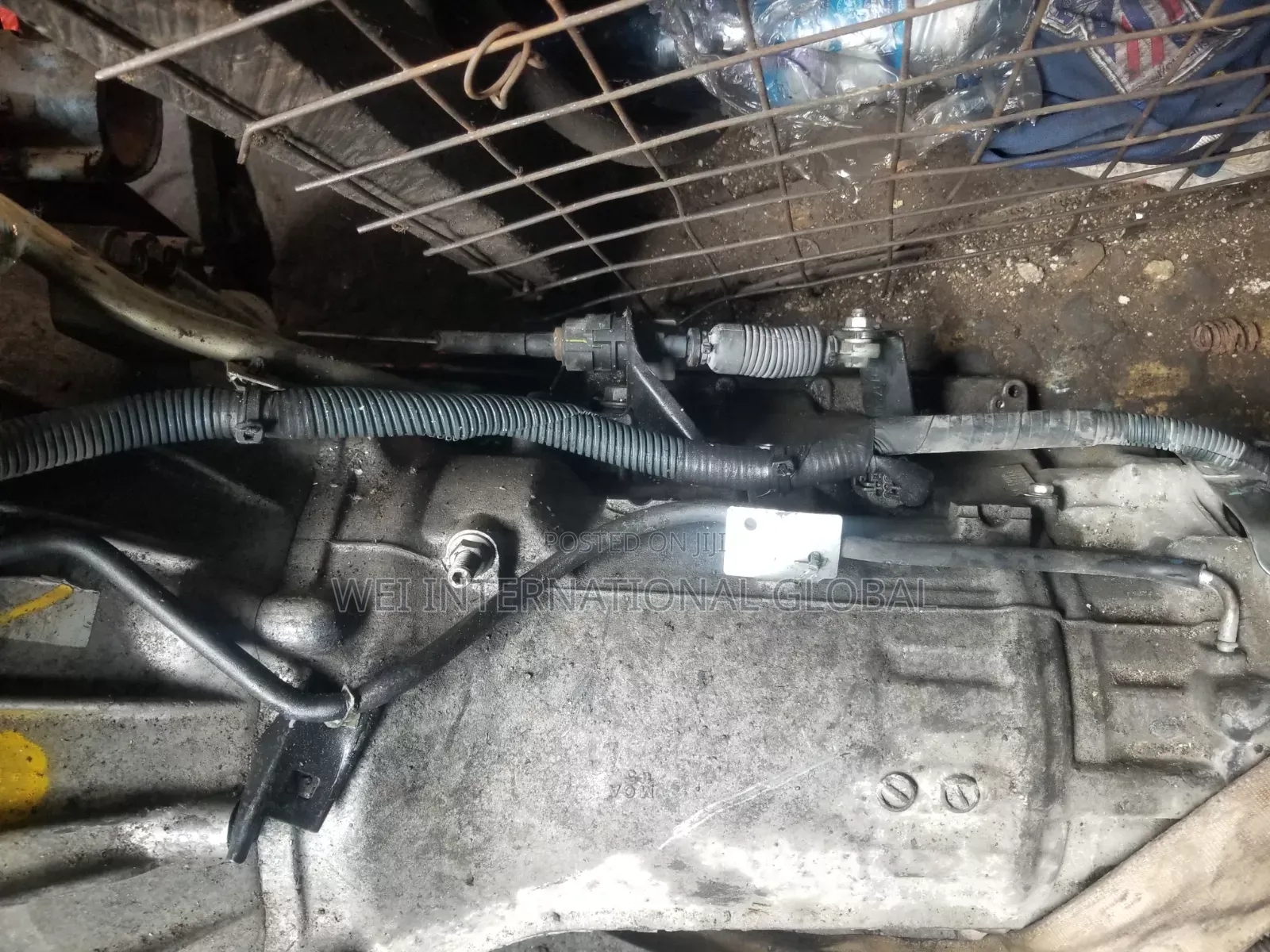 Nissan Pathfinder 2 Wheel Drive 2004\5