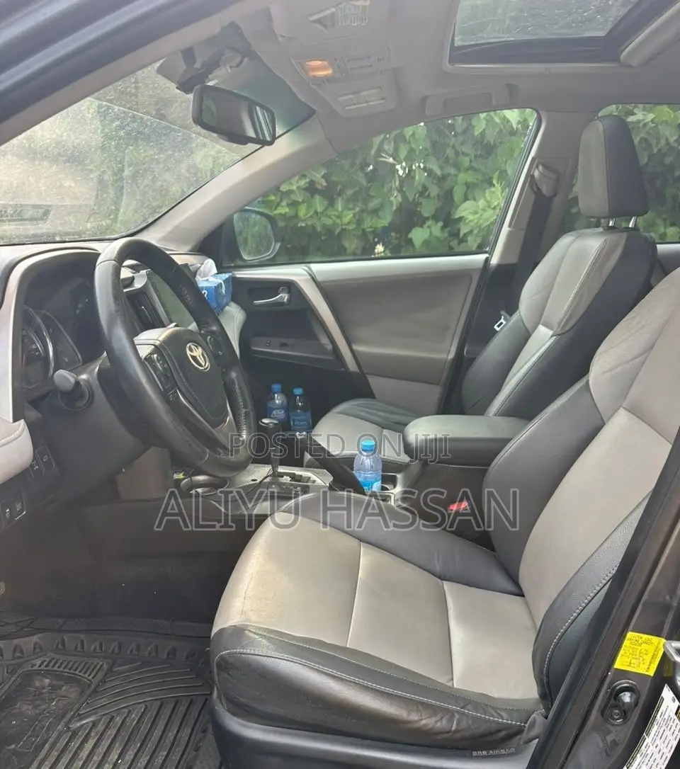 Toyota RAV4 2018 Gray