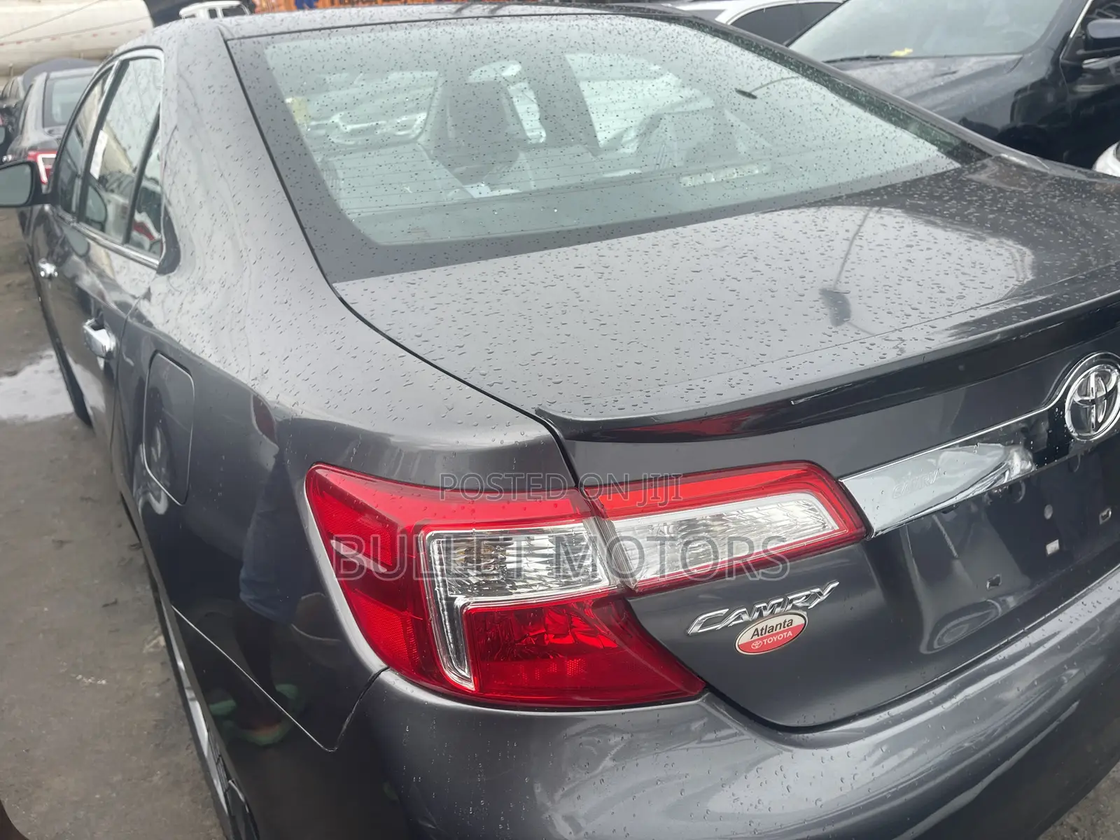 Toyota Camry LE 4dr Sedan (2.5L 4cyl 6A) 2013 Gray
