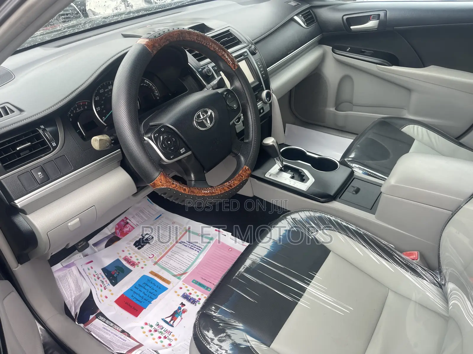 Toyota Camry LE 4dr Sedan (2.5L 4cyl 6A) 2013 Gray
