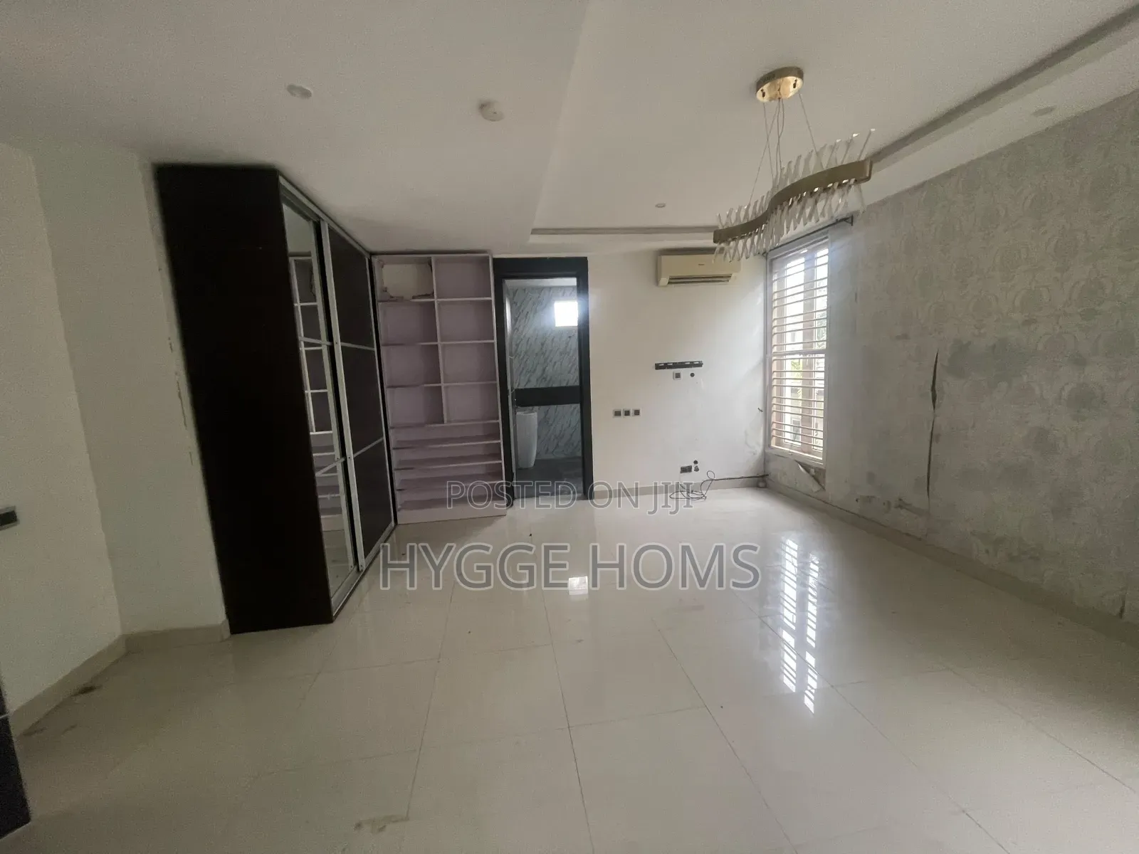 5bdrm House in Banana Island Estate for rent