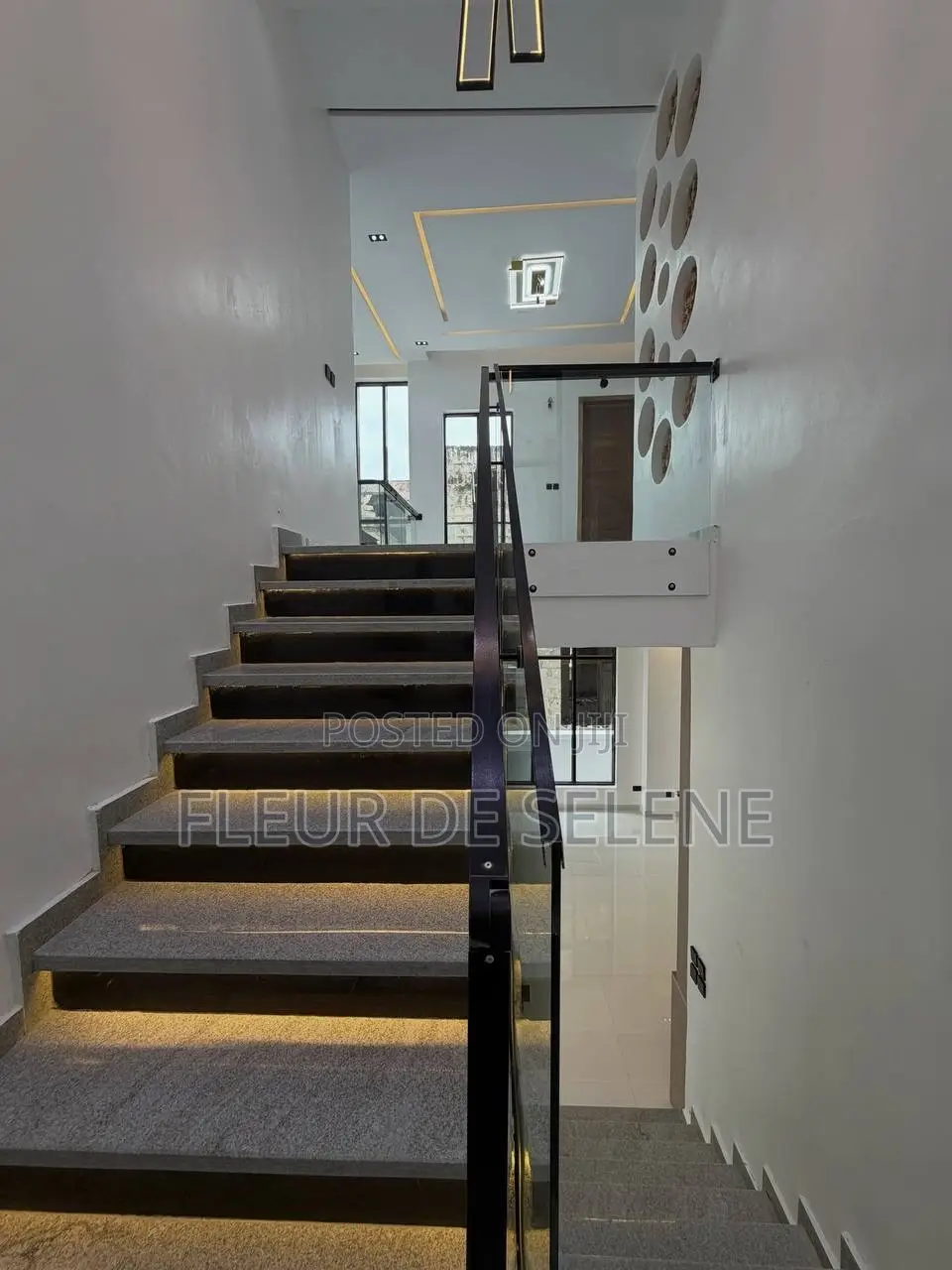5bdrm Duplex in Megamound Estate, Ikota for sale