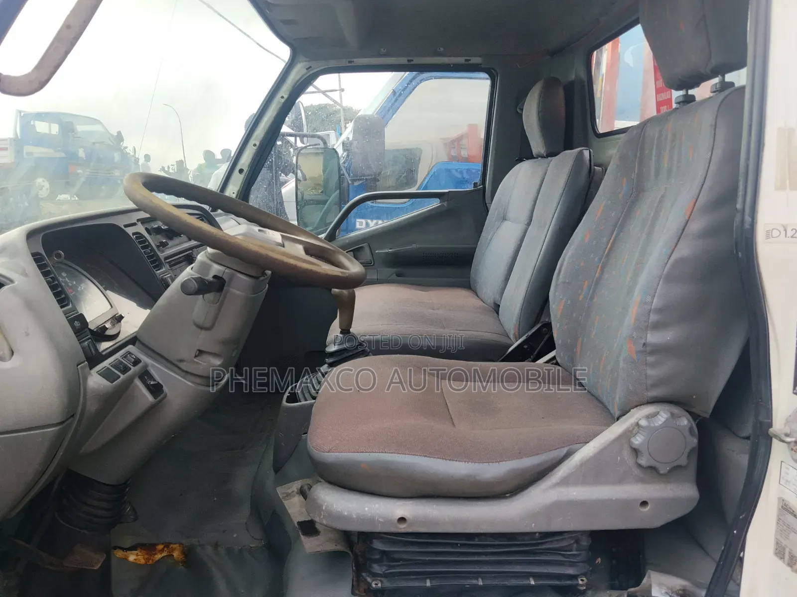 Mitsubishi Canter