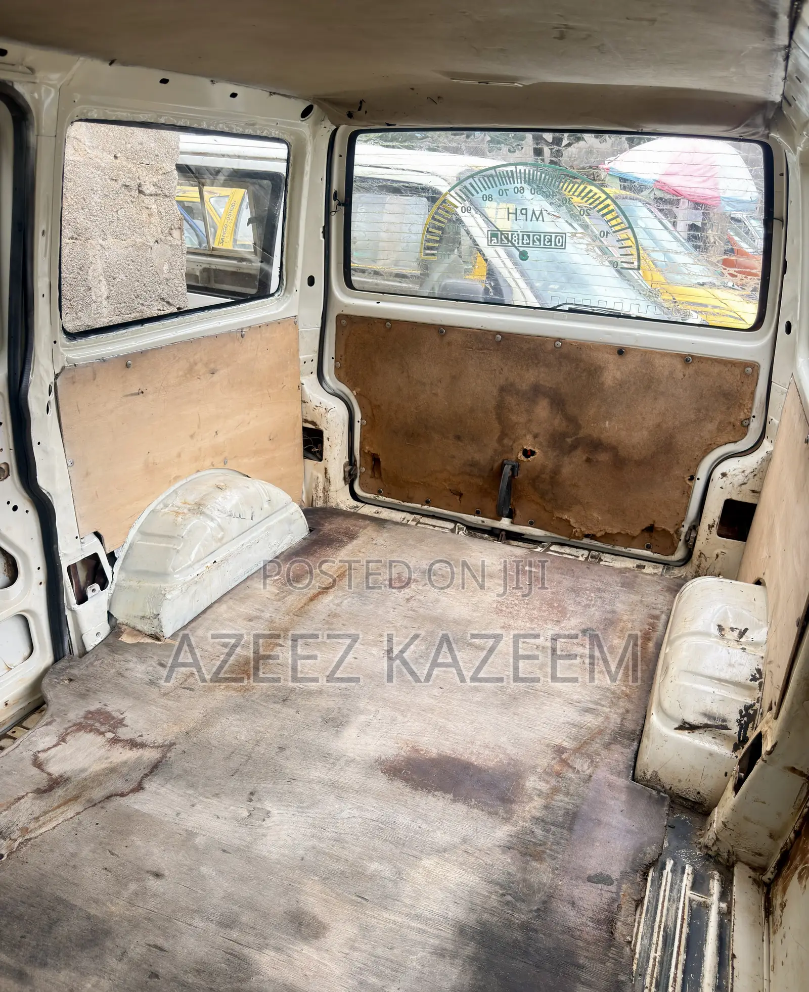 Volkswagen Transporter 2004 White