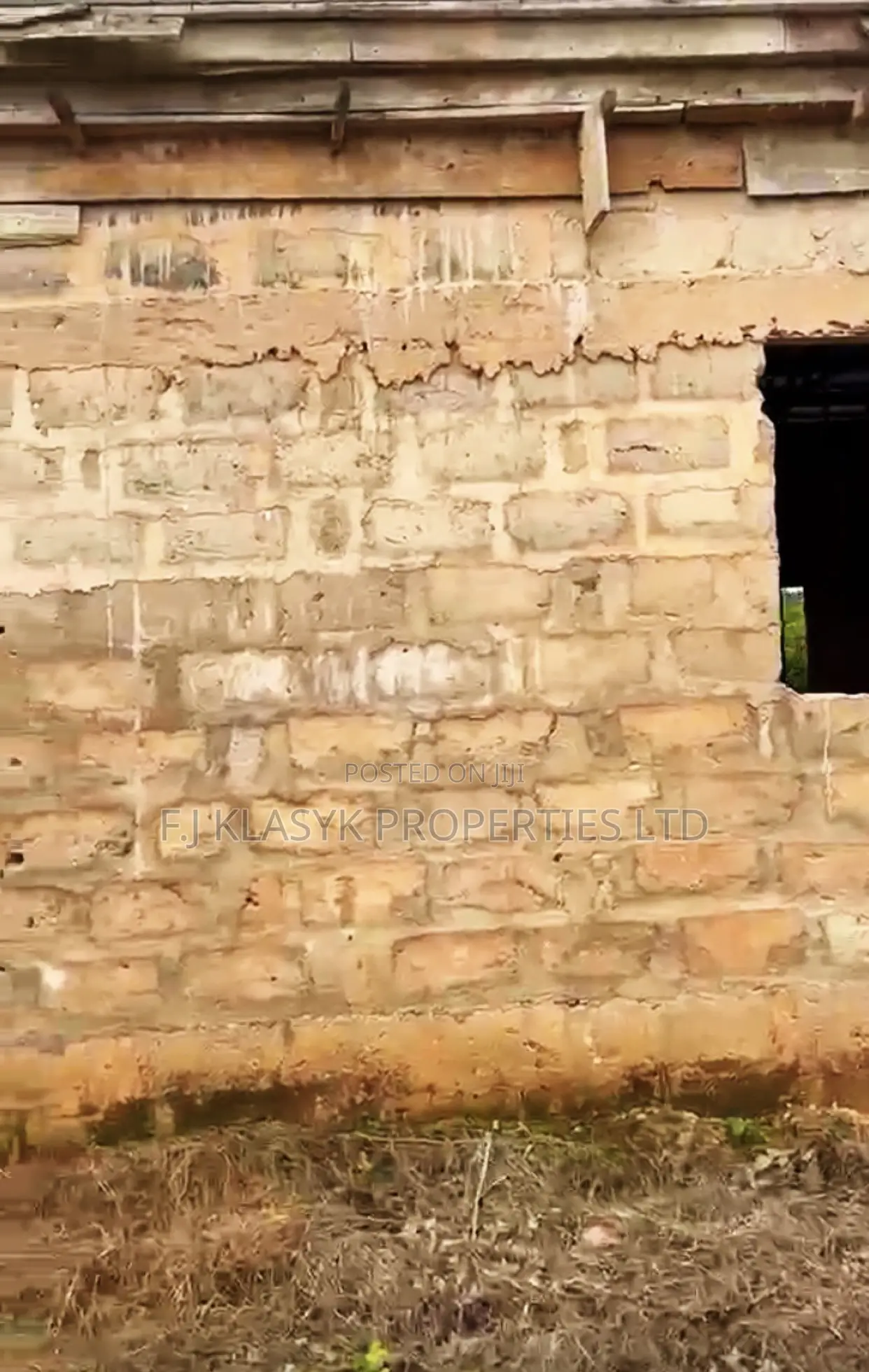 3bdrm Bungalow in Benin City for sale