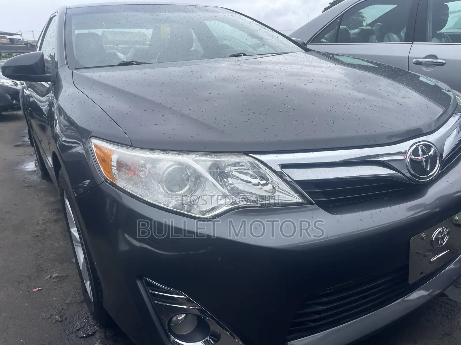 Toyota Camry LE 4dr Sedan (2.5L 4cyl 6A) 2013 Gray
