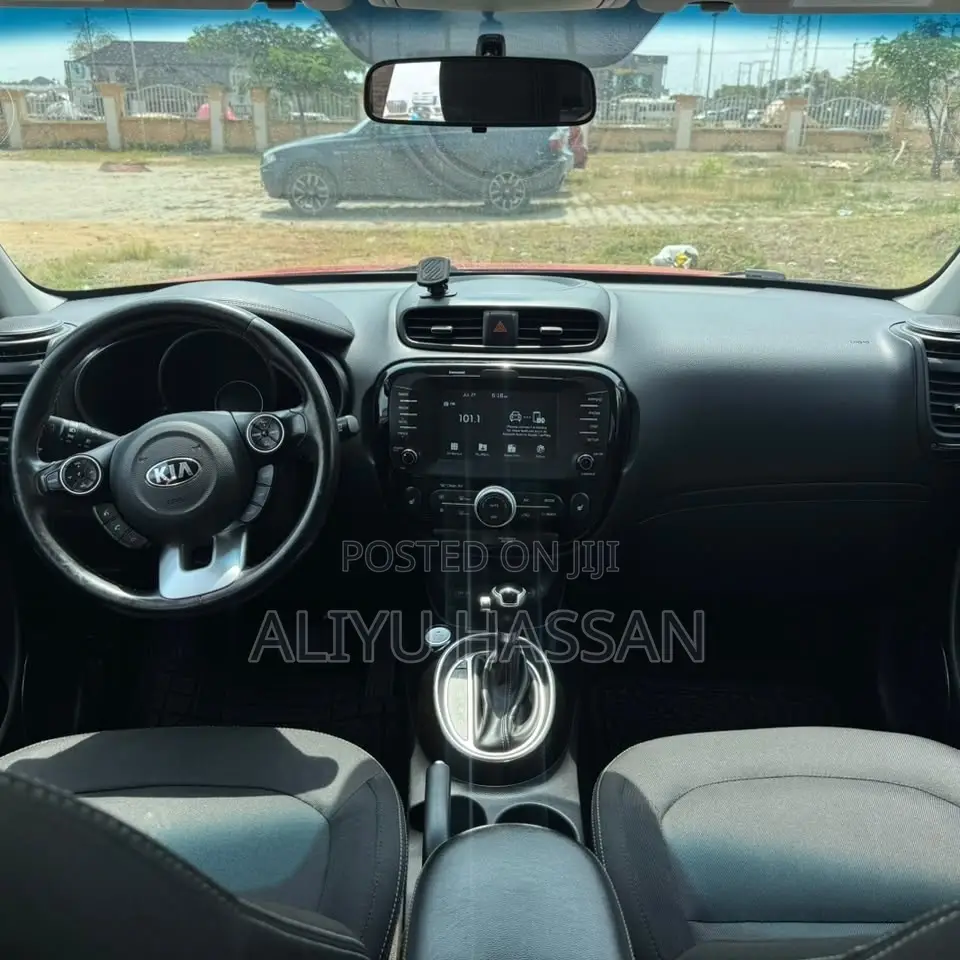 Kia Soul 2018 Red
