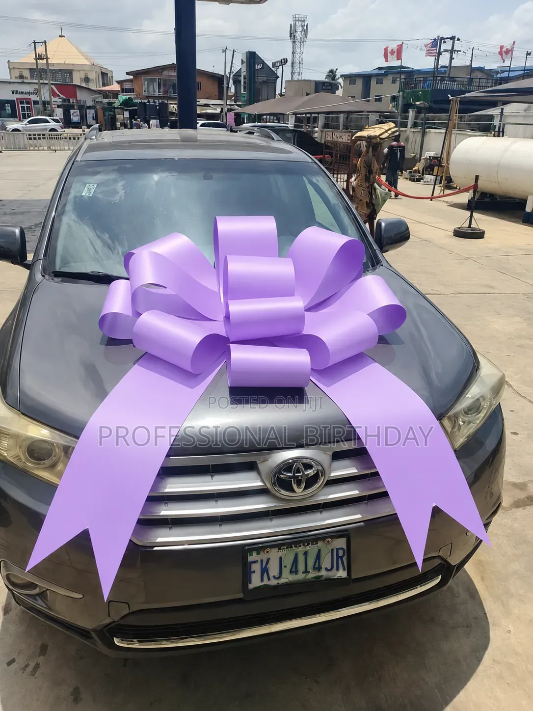 Purple Car Bow Art Card
