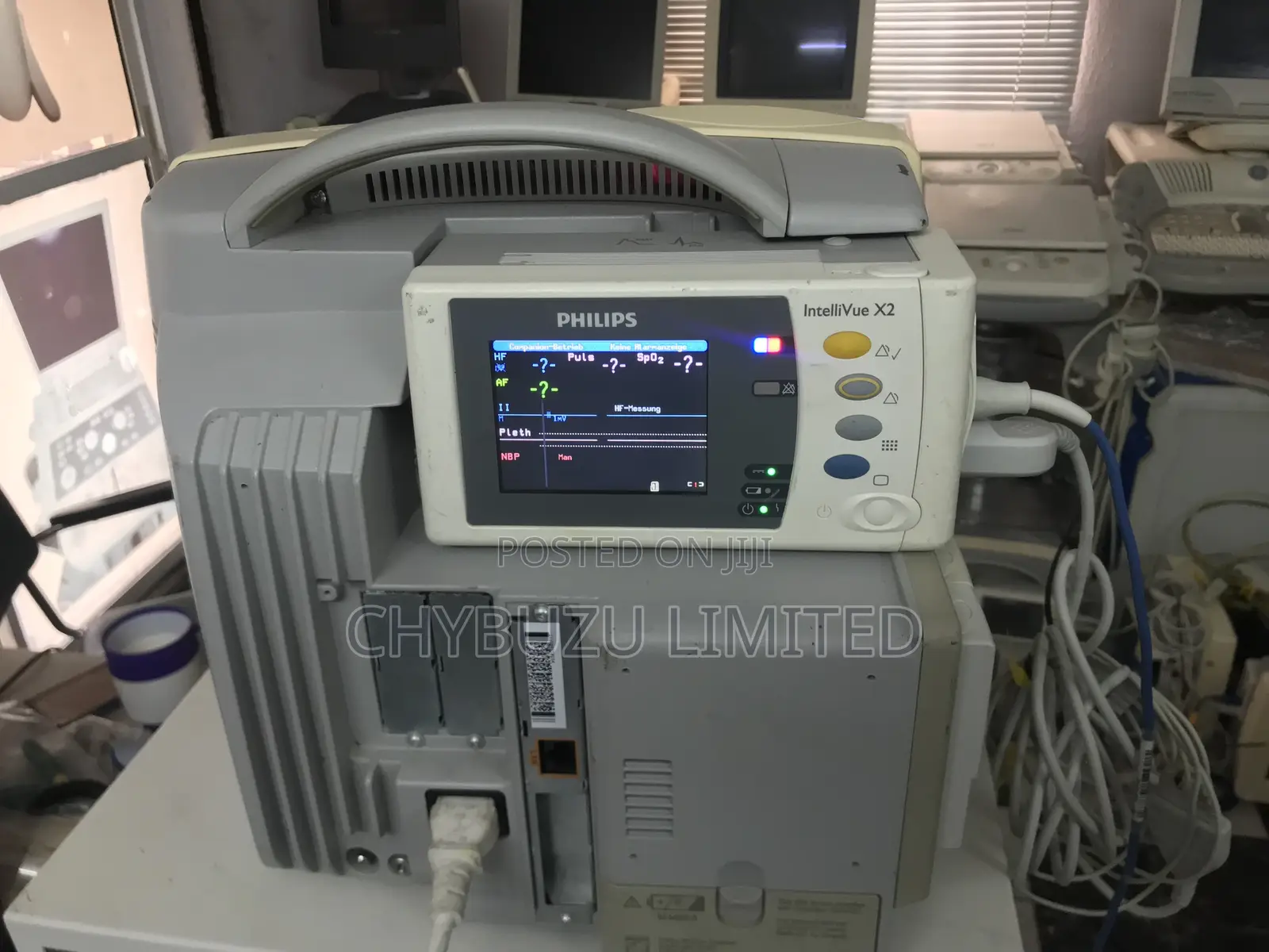 Phillips Patient Monitor With Backup Monitor
