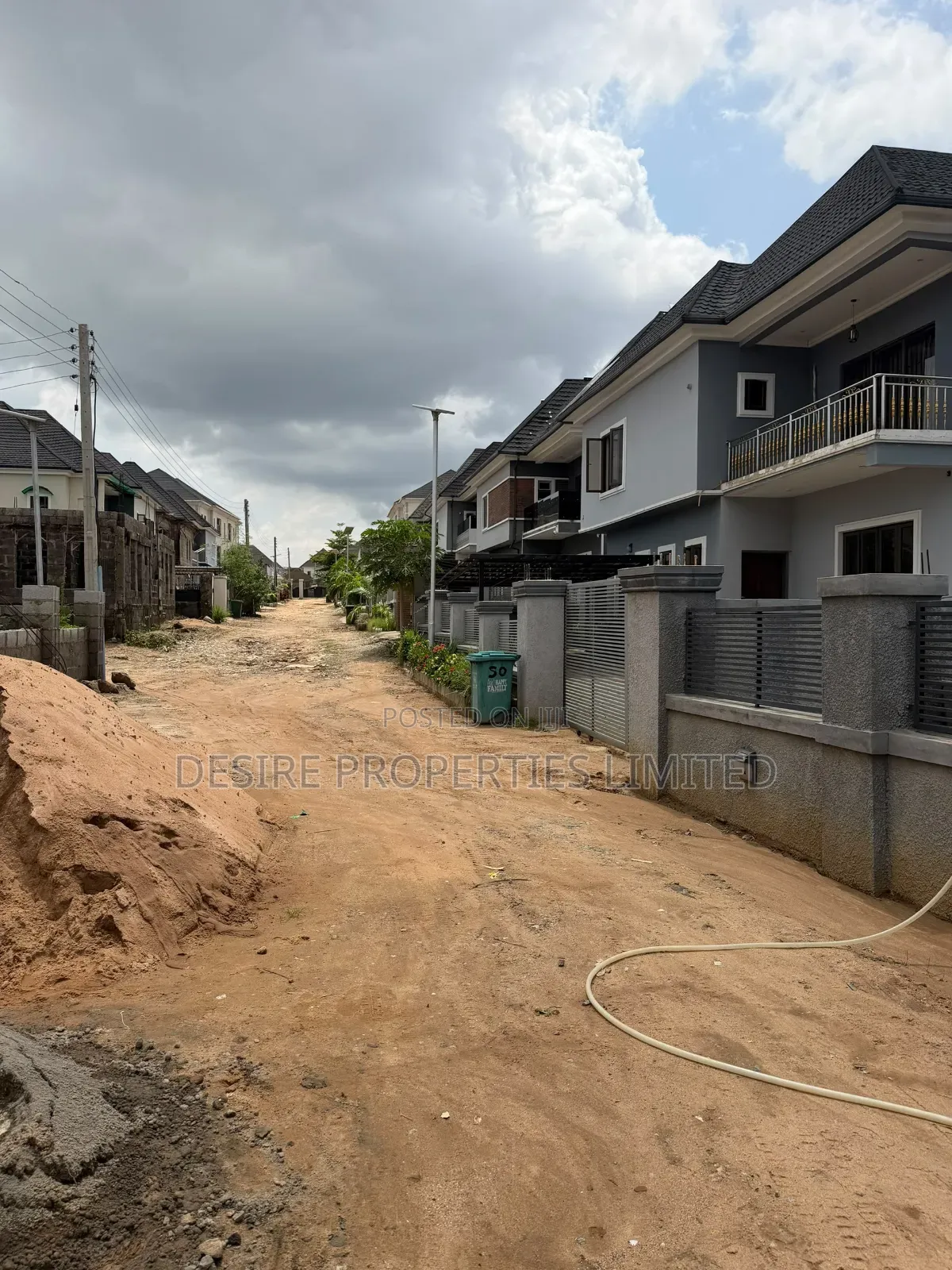 Furnished 4bdrm Duplex in Bitmol, Sabon Lugbe for sale
