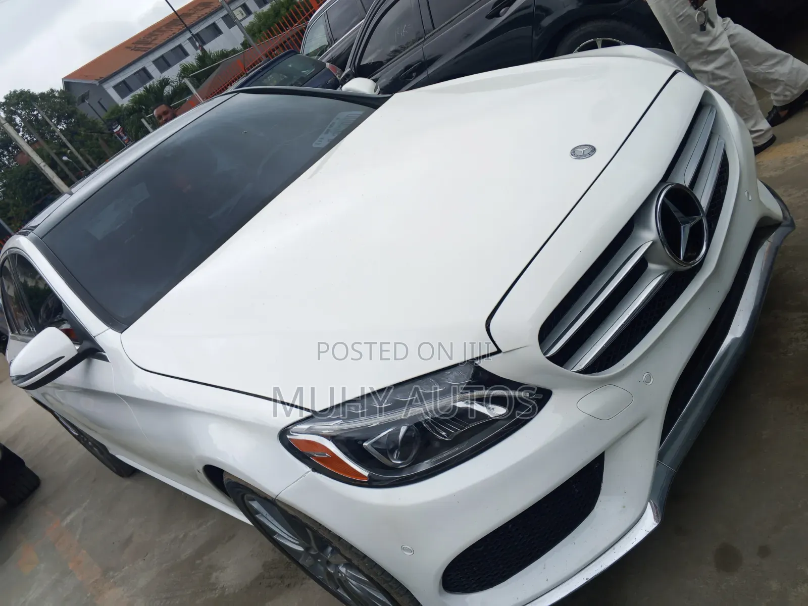 Mercedes-Benz C400 4Matic AWD Sedan (3.0L V6 7A) 2015 White