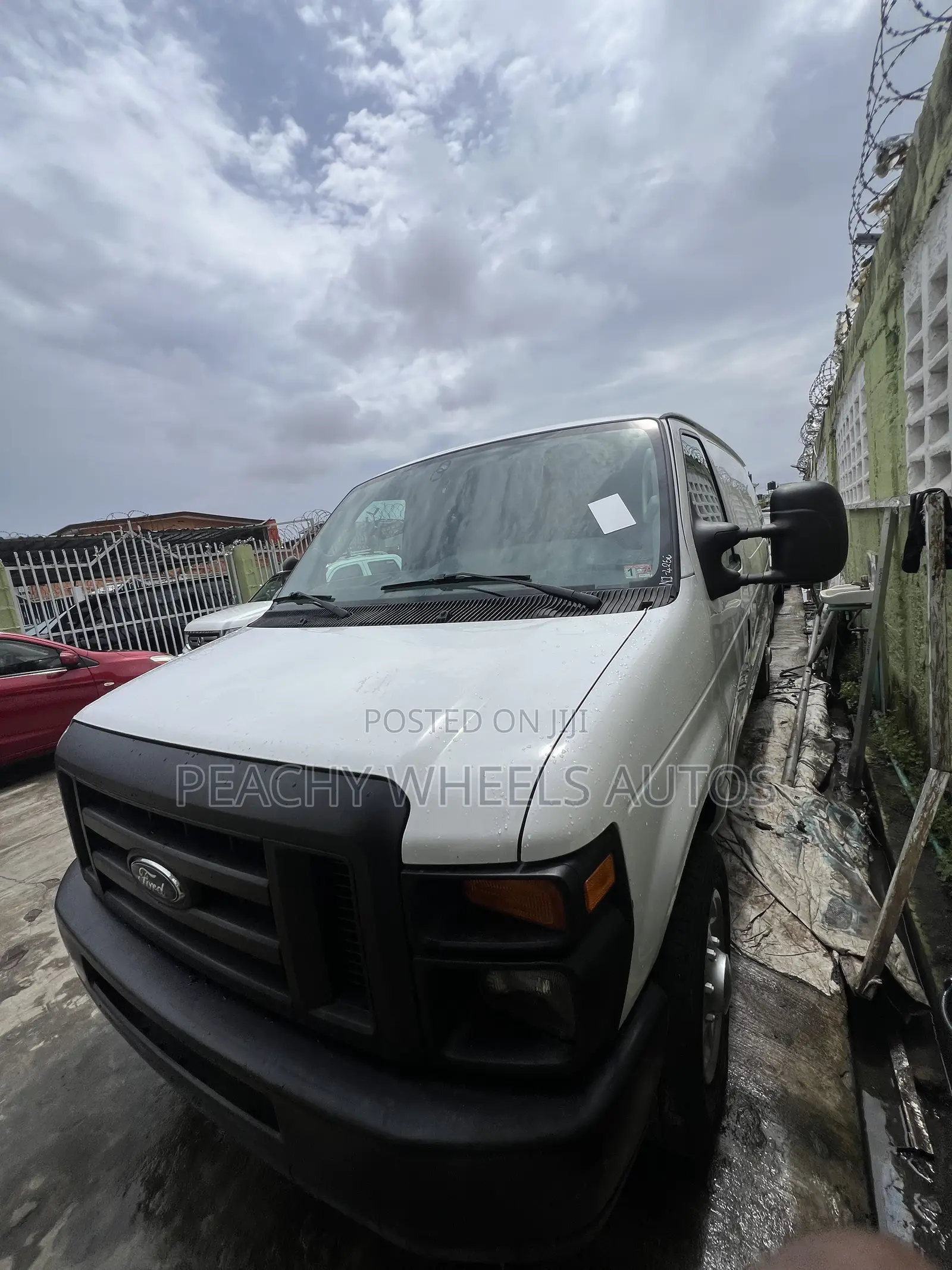 Ford E250 2012 White