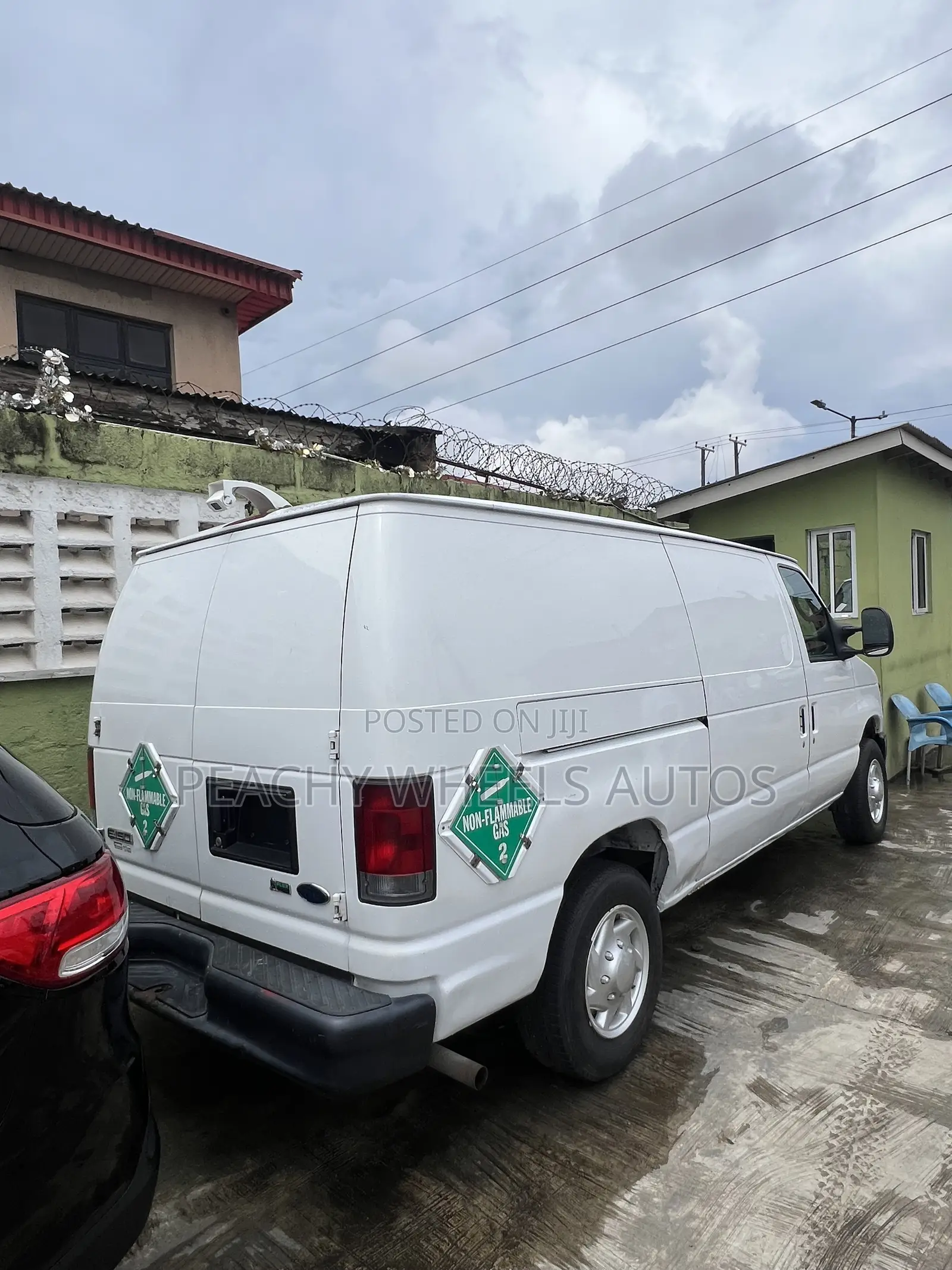 Ford E250 2012 White