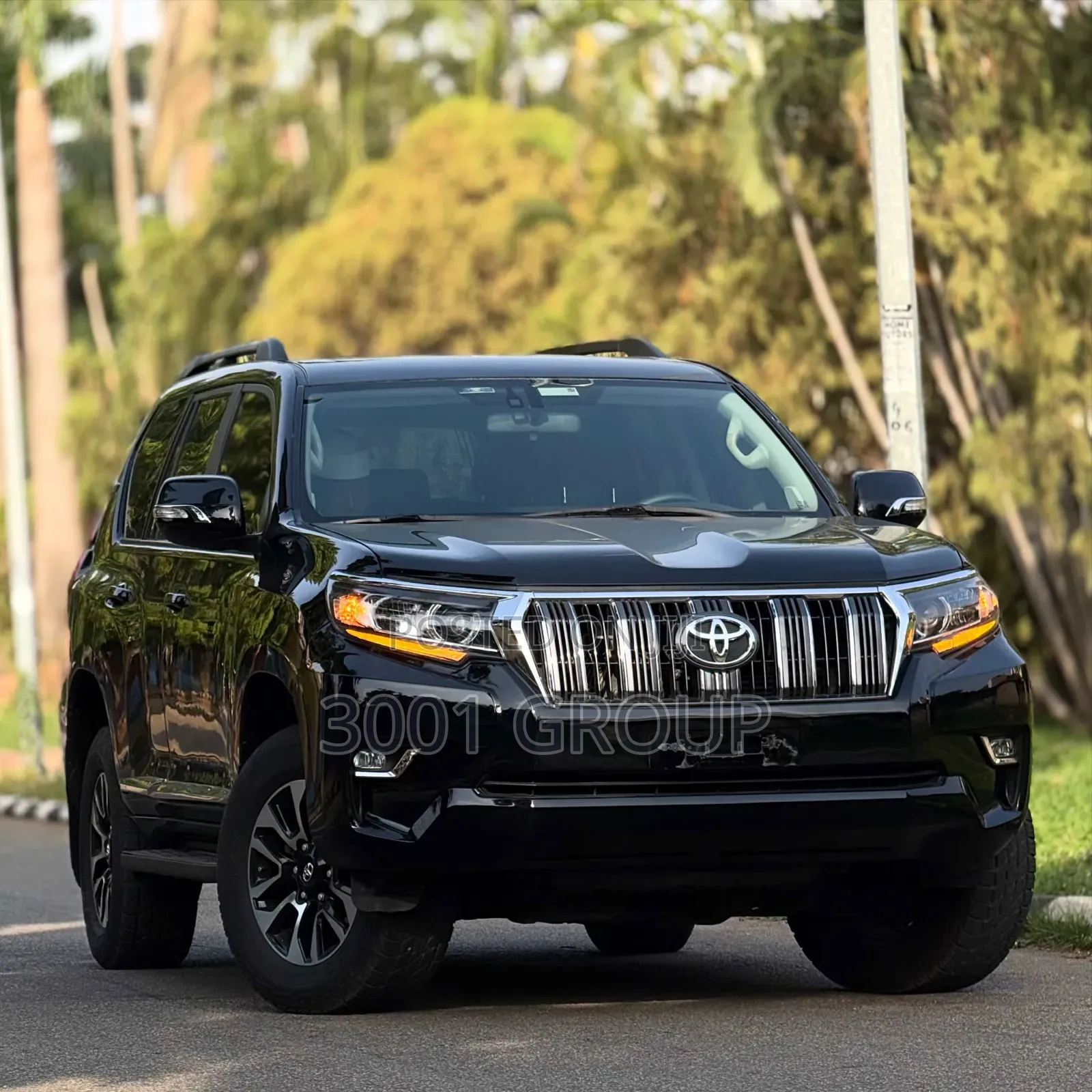 Toyota Land Cruiser Prado 2019 Black