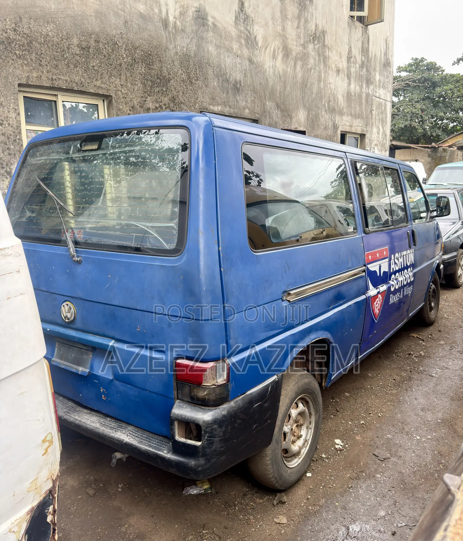 Volkswagen Transporter 2004 Blue