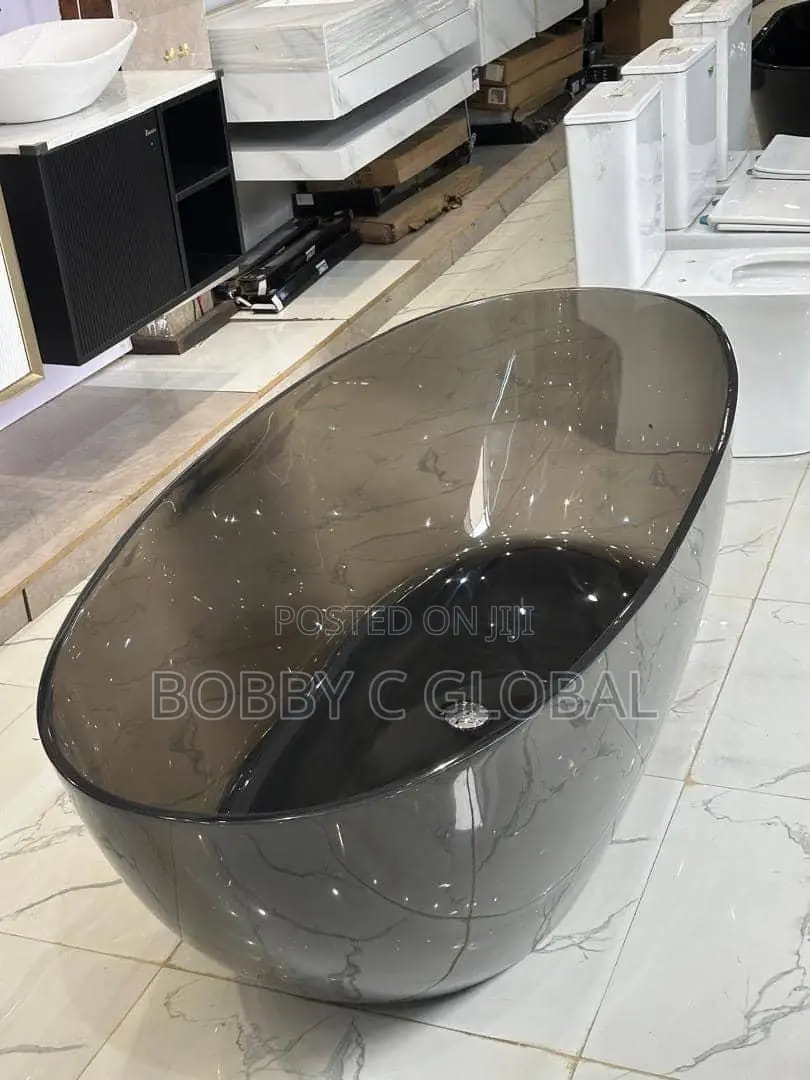Luxury Oval Bathtub – Modern Black Grey Marble Glass Design