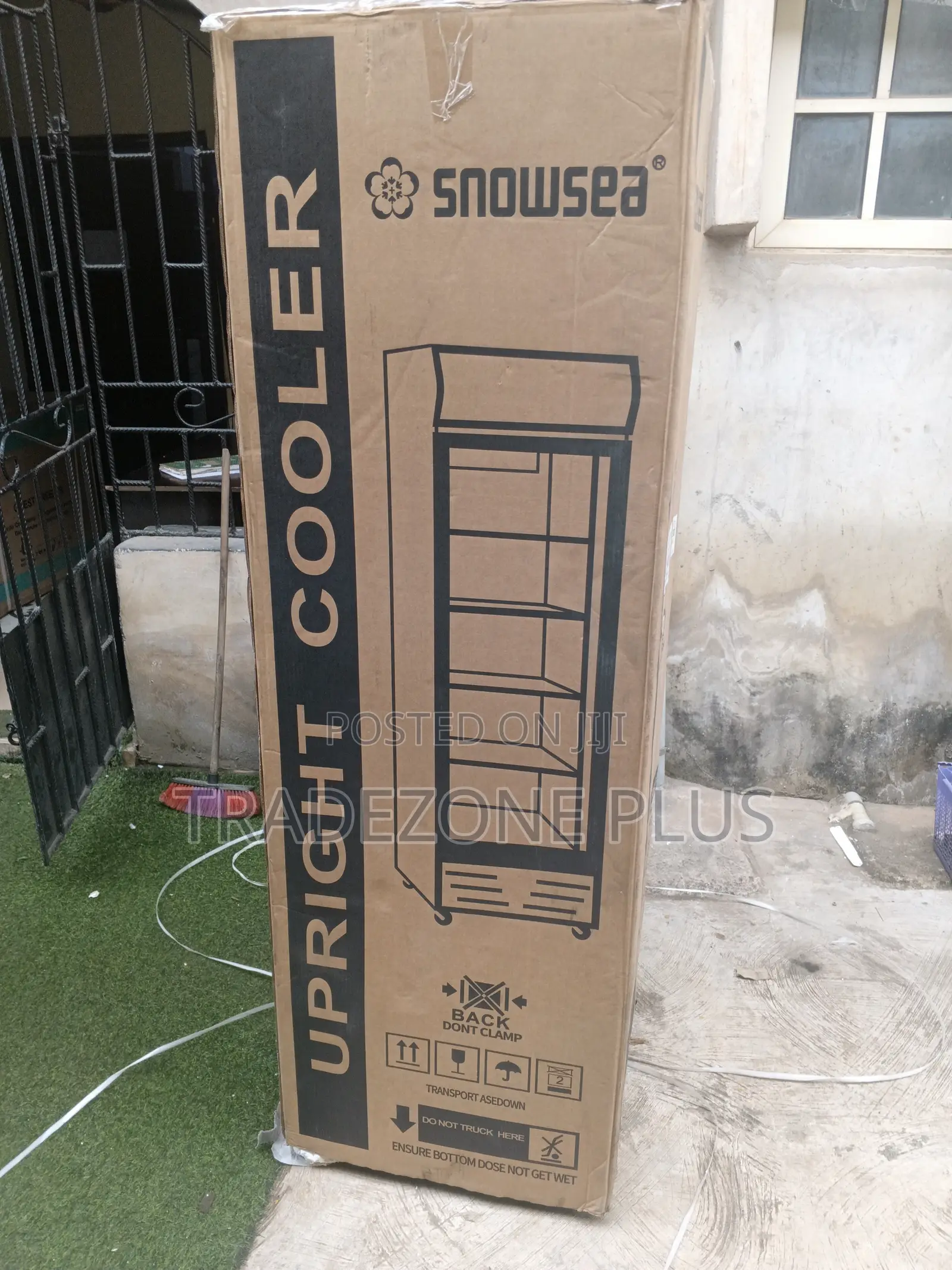 Snowsea 300L Upright Chiller Blue 165v-265v