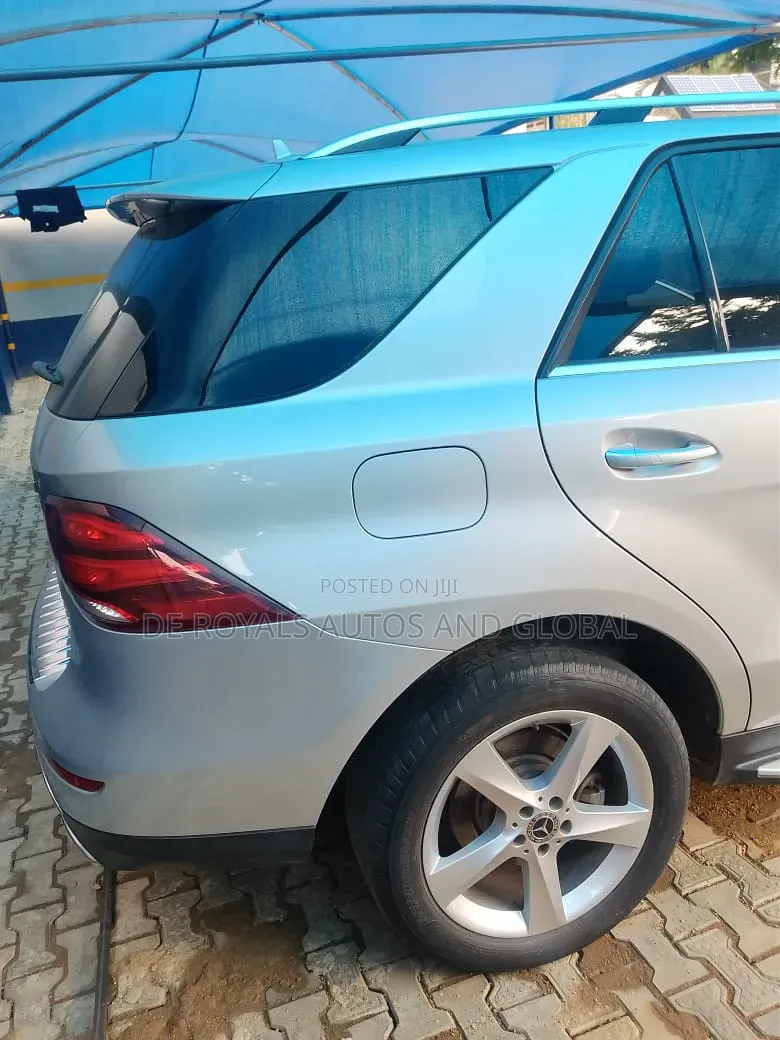 Mercedes-Benz GLE-Class 2017 Silver