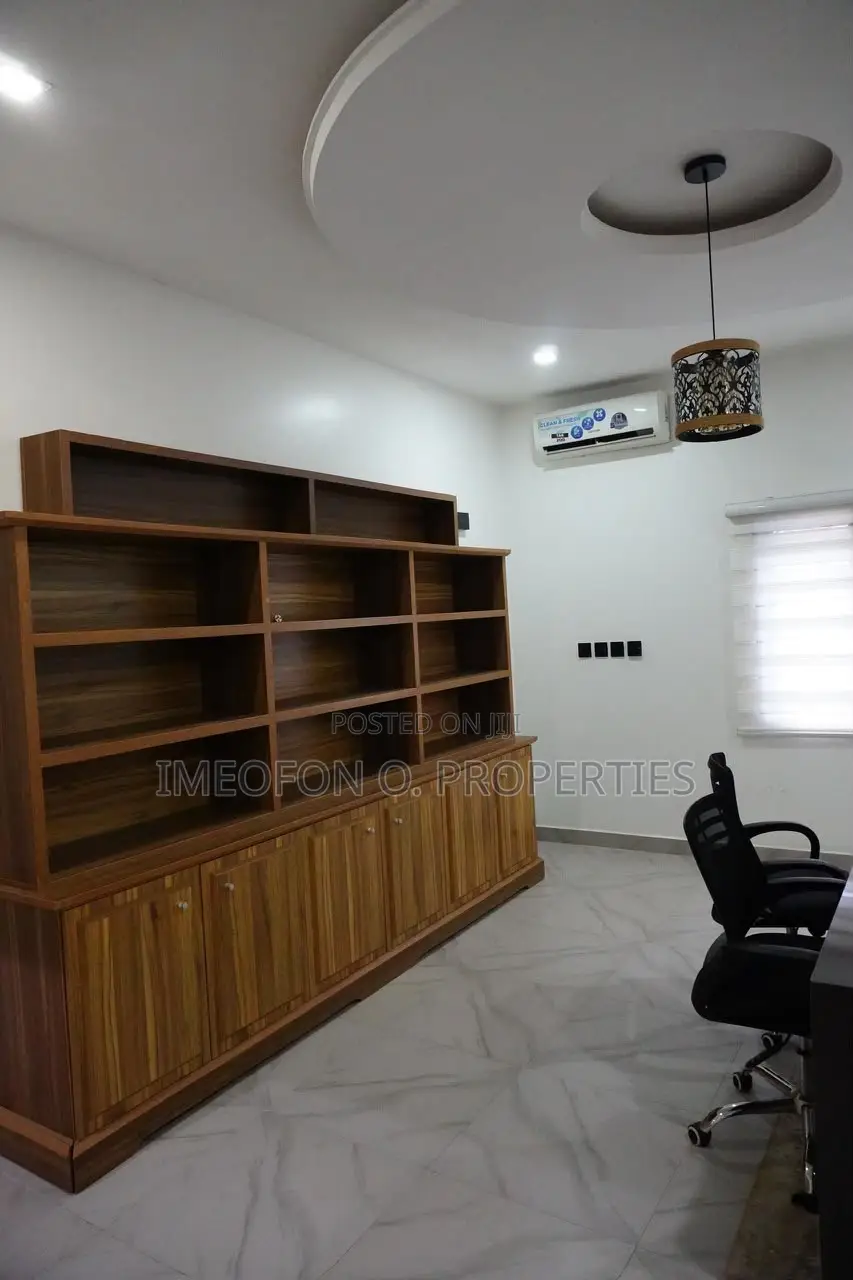 Furnished 4bdrm Duplex in Jahi for rent