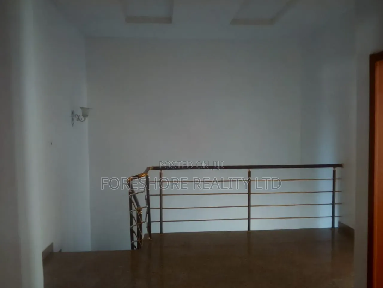 4bdrm Duplex in Ikota Gra for sale