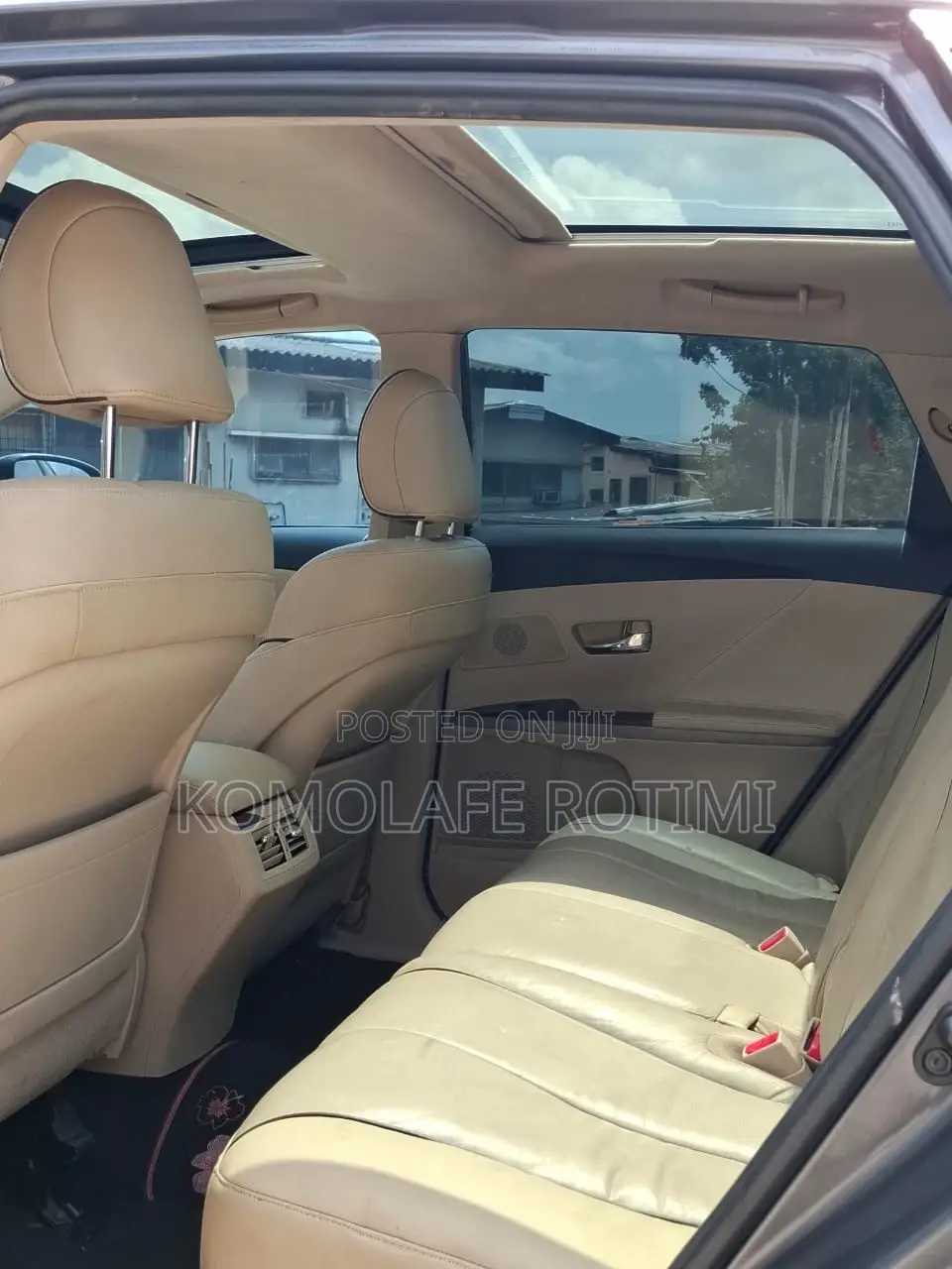 Toyota Venza XLE 2011 Gray