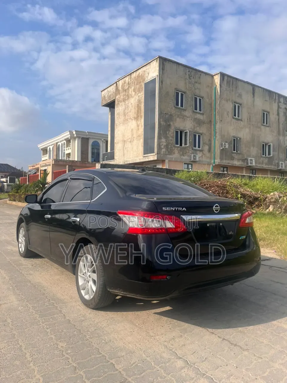 Nissan Sentra SV 4dr Sedan (1.8L 4cyl CVT) 2014 Black