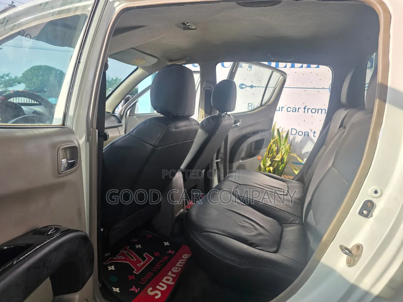 Mitsubishi L200 2013 White