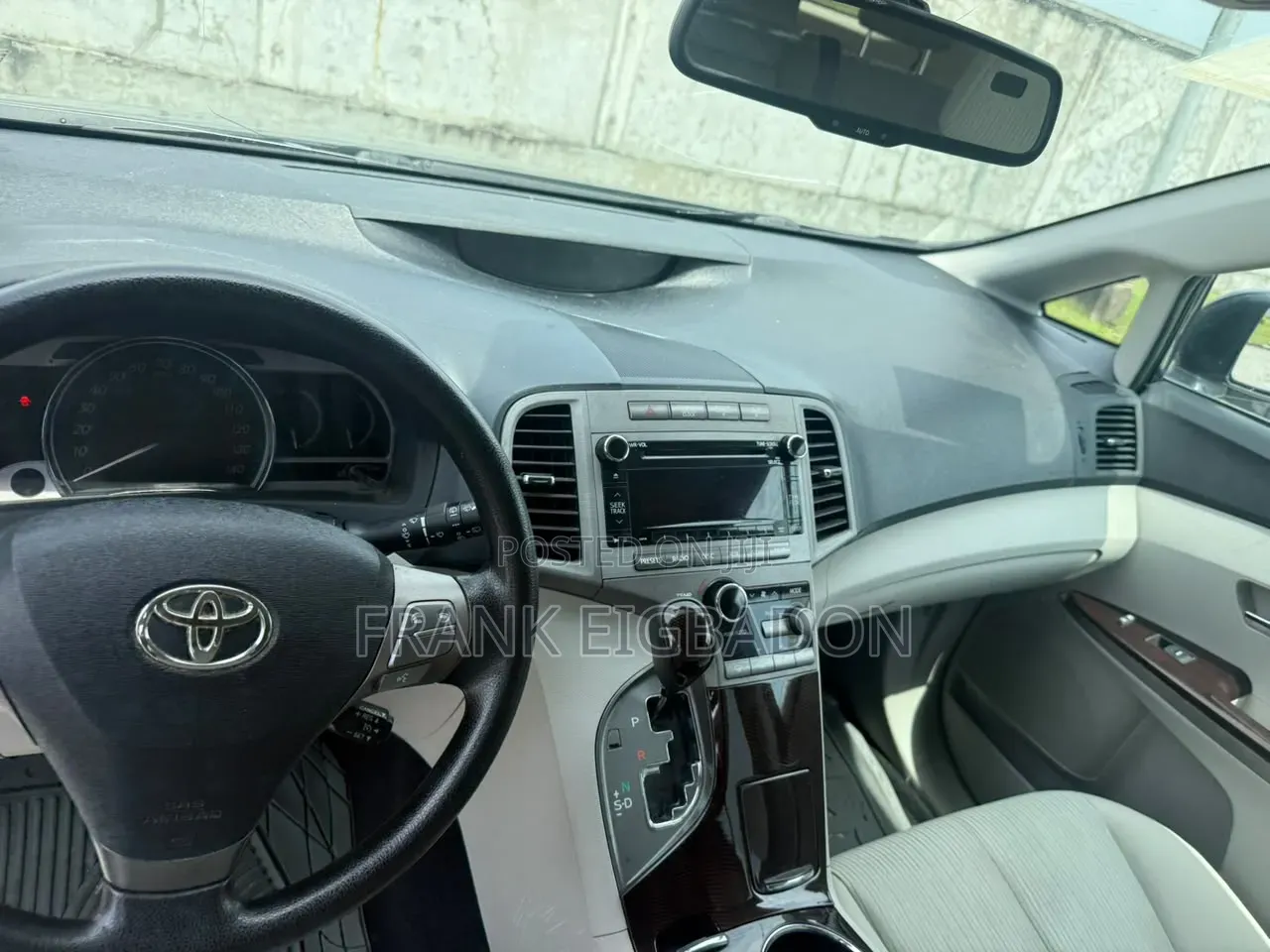 Toyota Venza 2010 Gray
